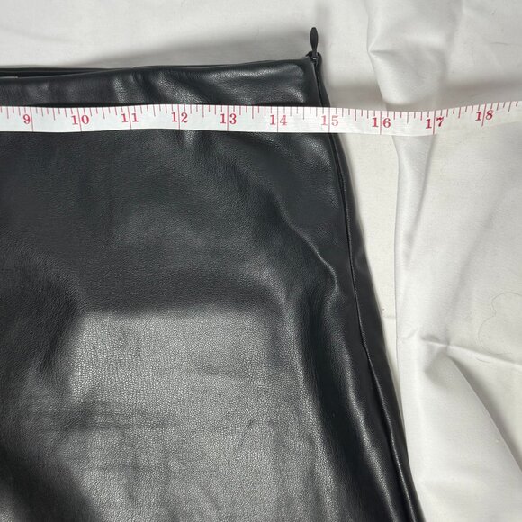 Good American Vegan Leather Miniskirt - Picture 2 of 5